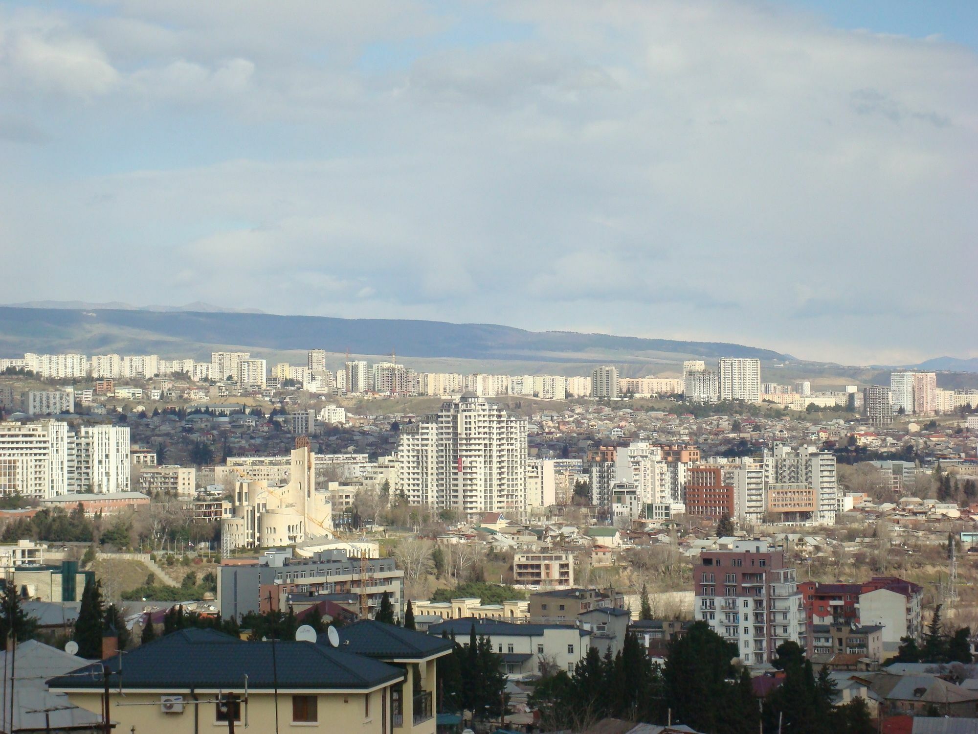 My Garden Hotel Tbilisi Eksteriør billede